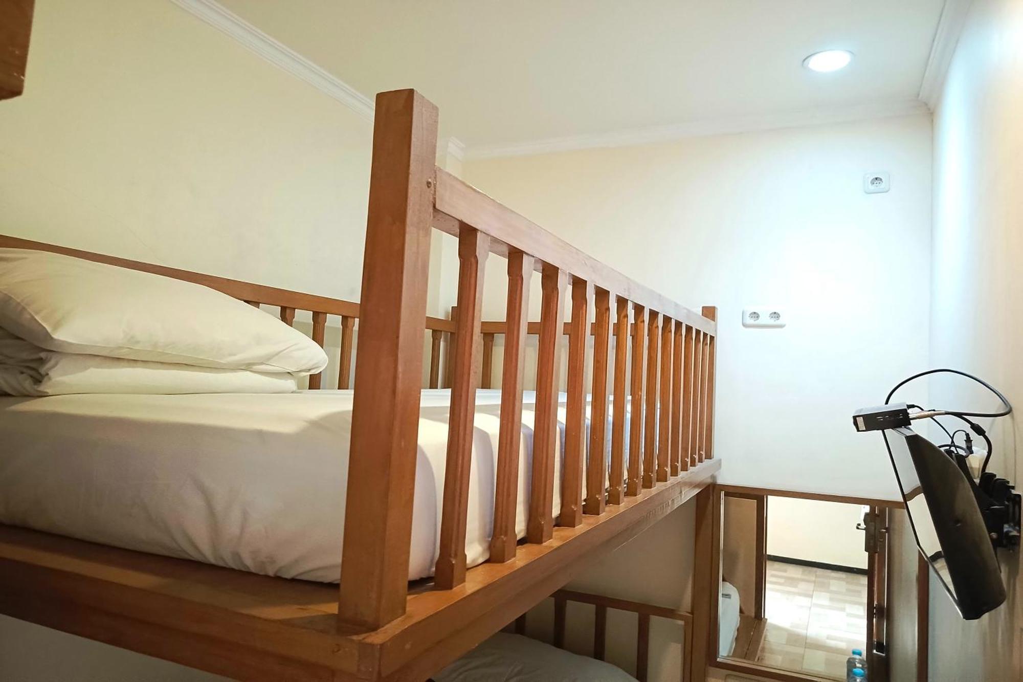 Java Capsule Hotel มะลัง ภายนอก รูปภาพ